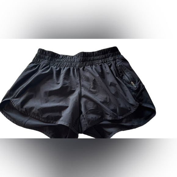 🍋Lululemon Tracker Short V *4"
Black - Picture 5 of 6